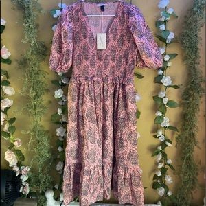 NWT midi dress w/pockets!!